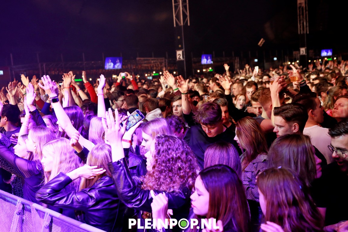 V R I J D A G     (78)